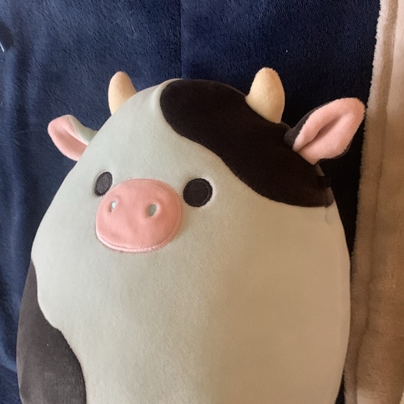 Cillian the cow squishmallow NWT - Picture 4 of 4